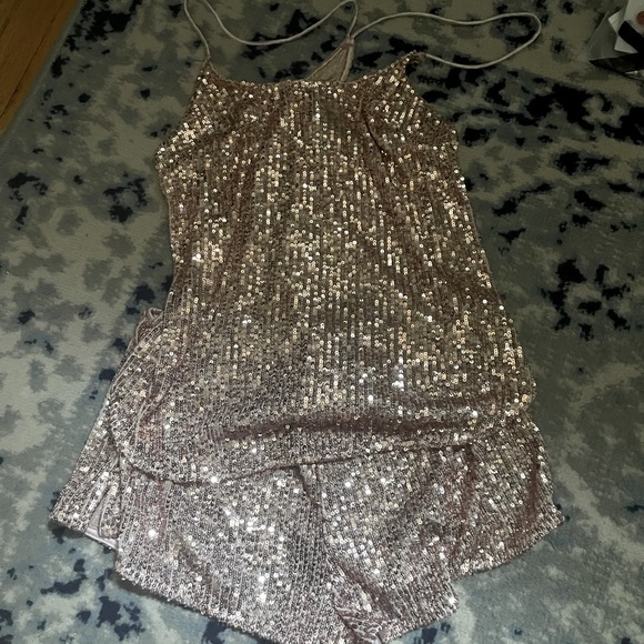 Victoria secret sleepwear - Picture 1 of 1